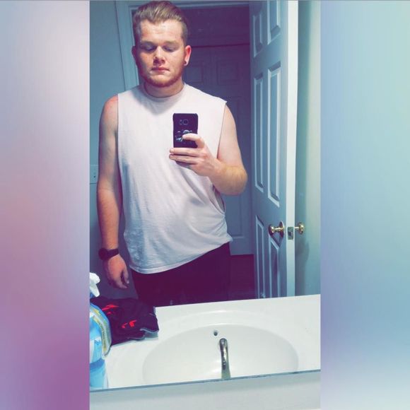 Meet your Posher, Robert - Picture 1 of 1